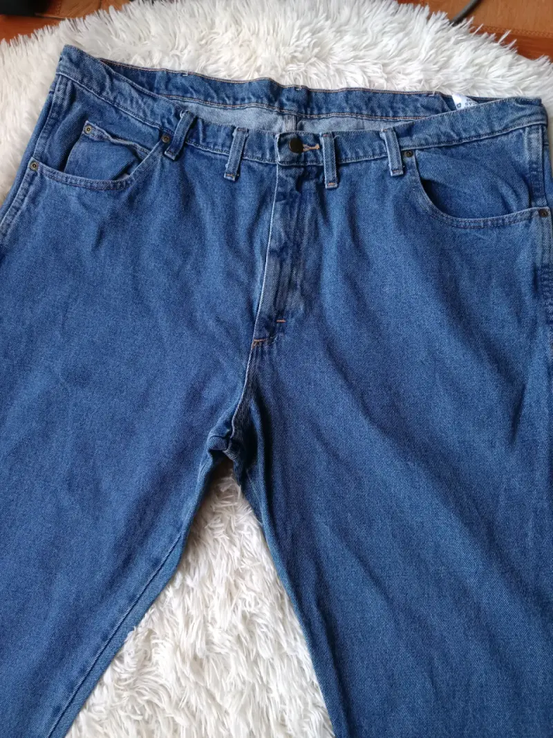 Jeans clásicos azul oscuro para hombre - 3