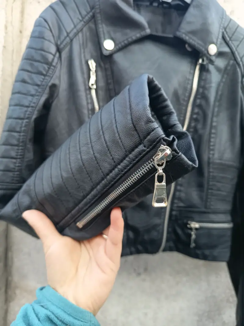 Chaqueta de cuero negra estilo biker - 2