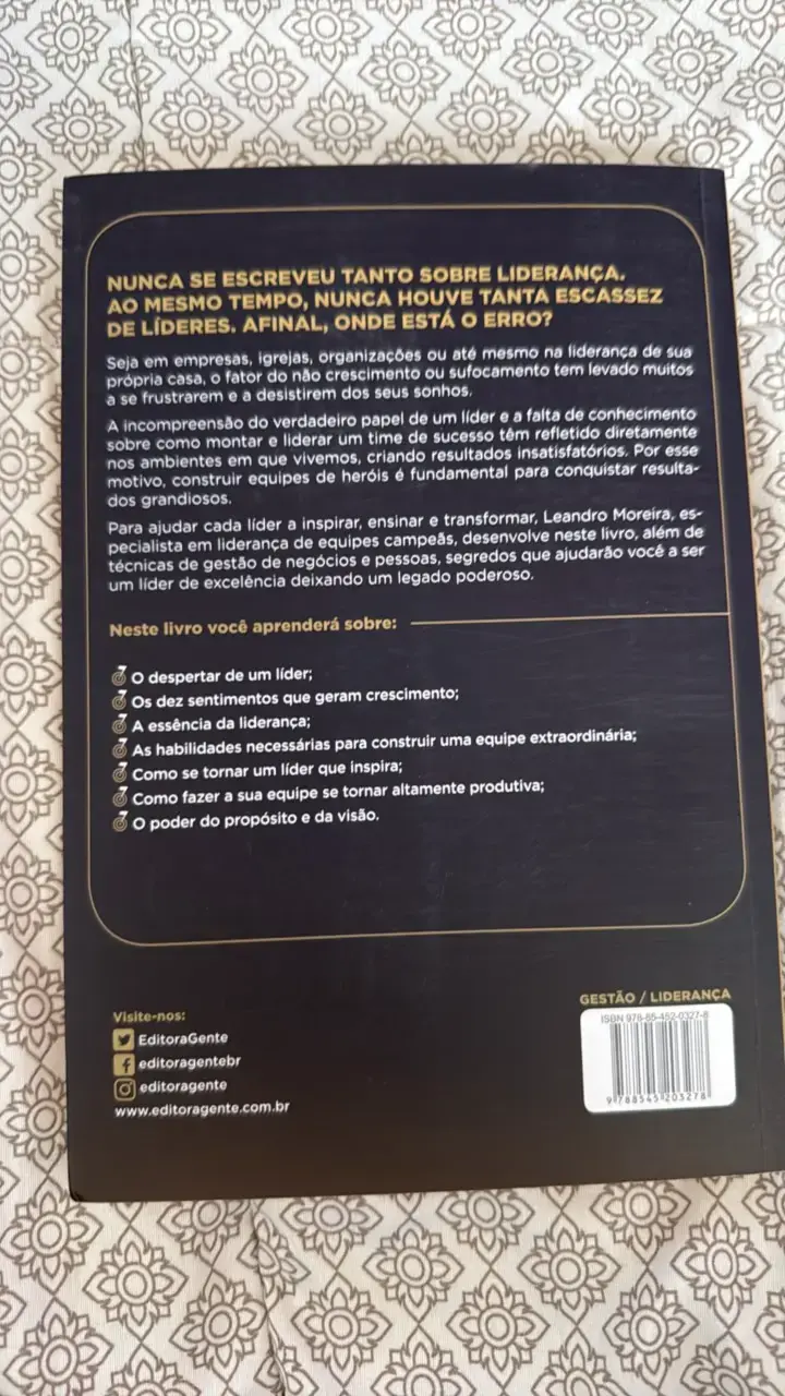 Libro 'Seja um Líder de Heróis' de Leandro Moreira - 2
