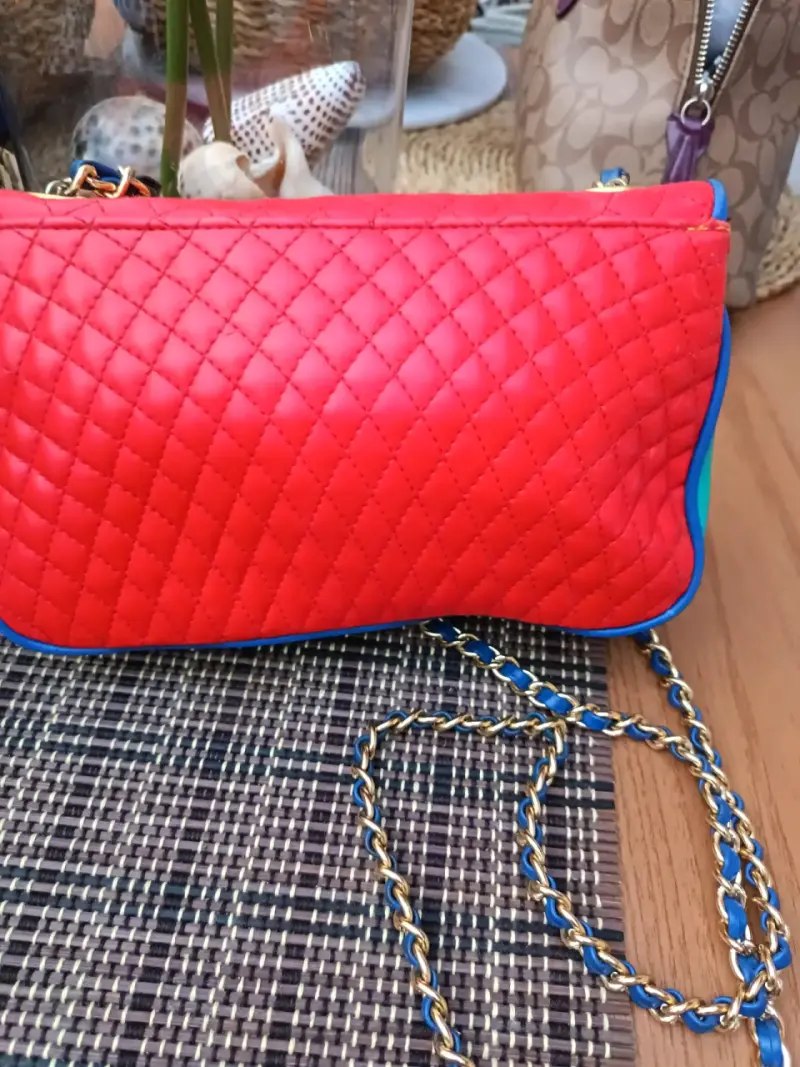 Cartera multicolor rojo amarillo verde y azul - 2