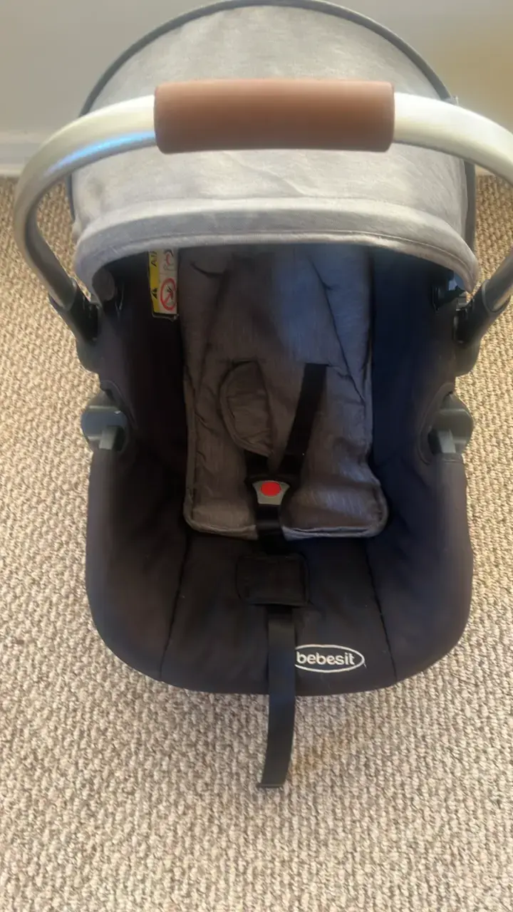 Silla de auto Bebesit para bebé - 4