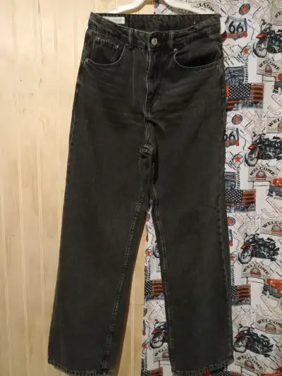 Jeans negros de mezclilla para hombre - miniatura 2