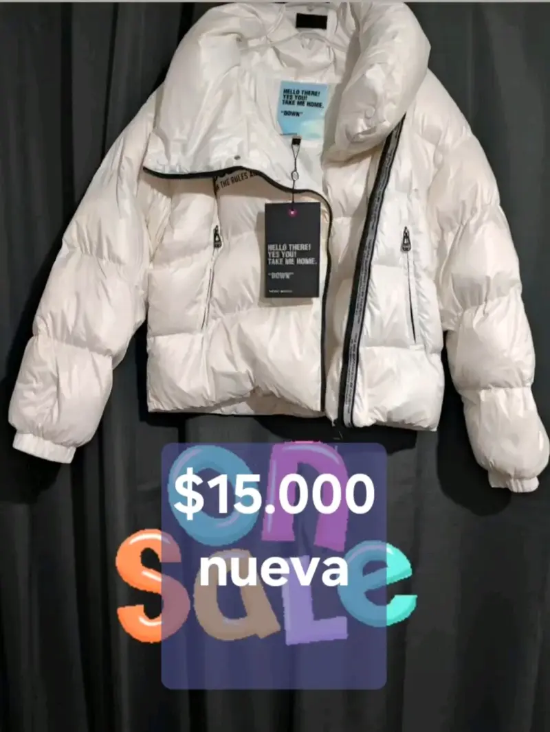 Chaqueta acolchada verde con capucha nueva - 2