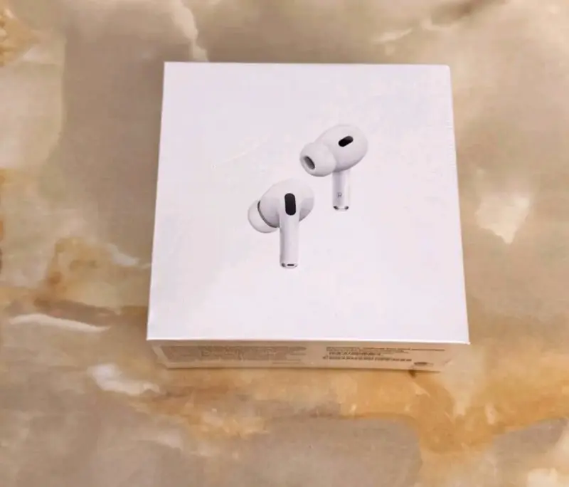 Apple AirPods Pro 3 con estuche de carga - 2