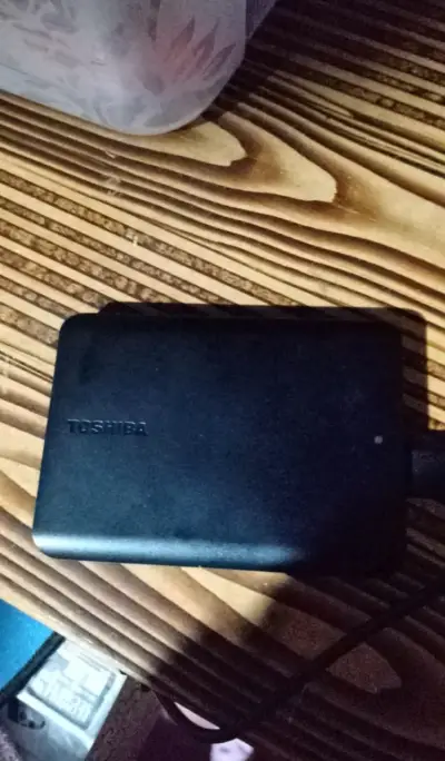 Disco duro externo Toshiba 1TB USB 3.0 - miniatura 1