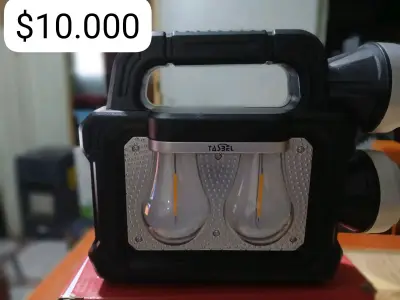 Linterna LED recargable USB portátil - miniatura 2