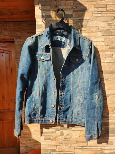 Chaqueta de mezclilla azul para hombre - miniatura 2