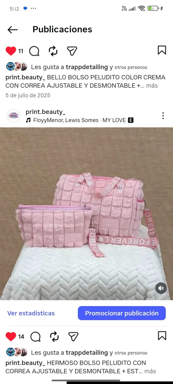 Bolso peludo rosa con correa ajustable