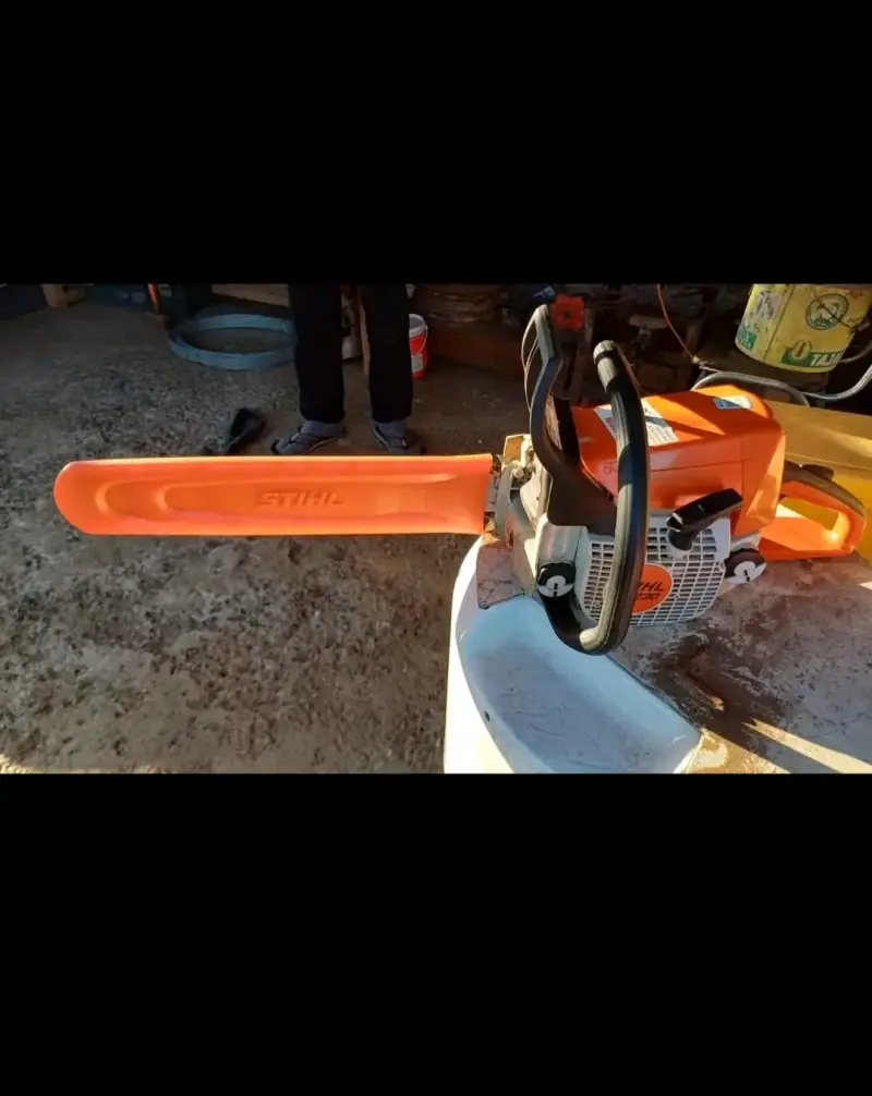 Motosierra Stihl MS 230 - 3