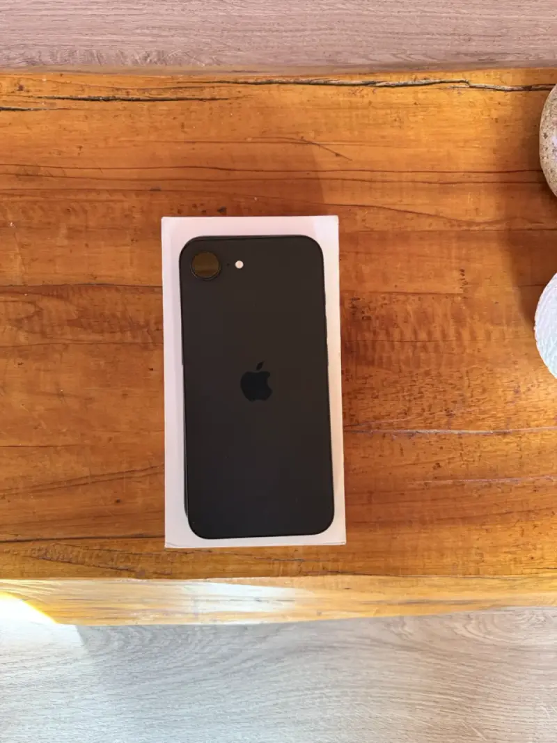 Iphone 17e - 2