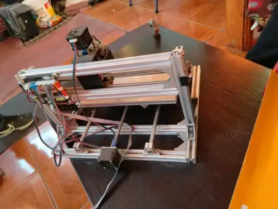 Fresadora CNC de escritorio con controlador - miniatura 2