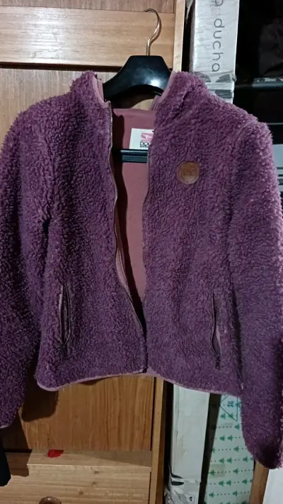 Chaqueta de lana morada para mujer - miniatura 1