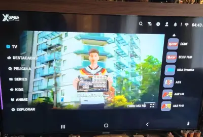 Smart TV  con canales HD - miniatura 1