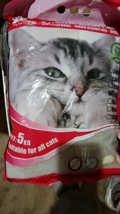 Arena sanitaria para gatos 5kg aglomerante - miniatura 3