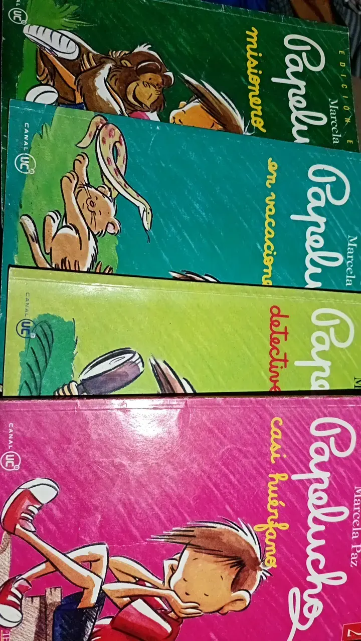 Colección de libros Papelucho por Marcela Paz - 1