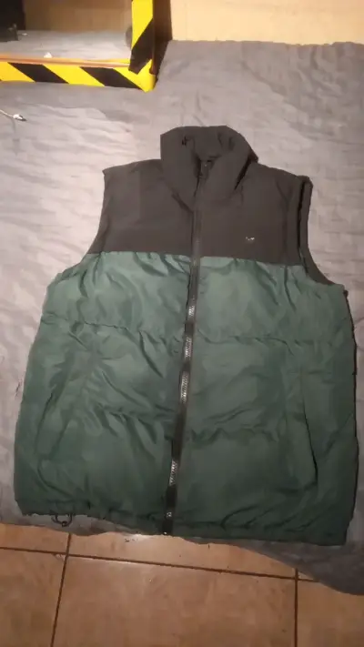 Chaleco acolchado bicolor para hombre - miniatura 1