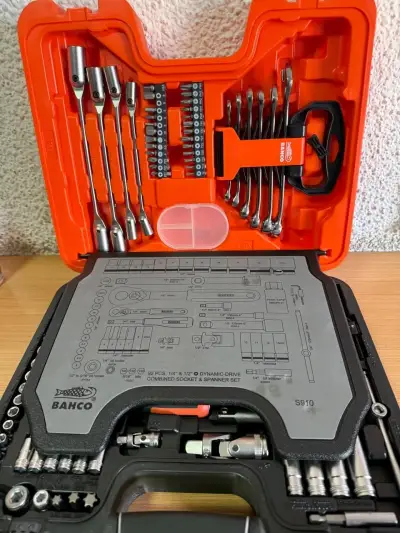 SET DE DADOS 1/4 Y 1/2'' 92 PZAS S910 - miniatura 1