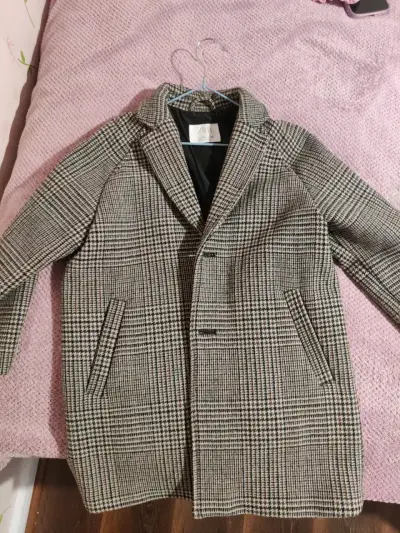 Abrigo Zara de cuadros estilo clásico - miniatura 3