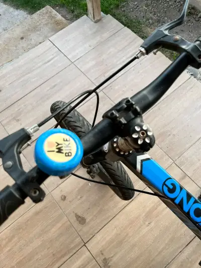 Bicicleta Yxtong con frenos de disco - miniatura 2