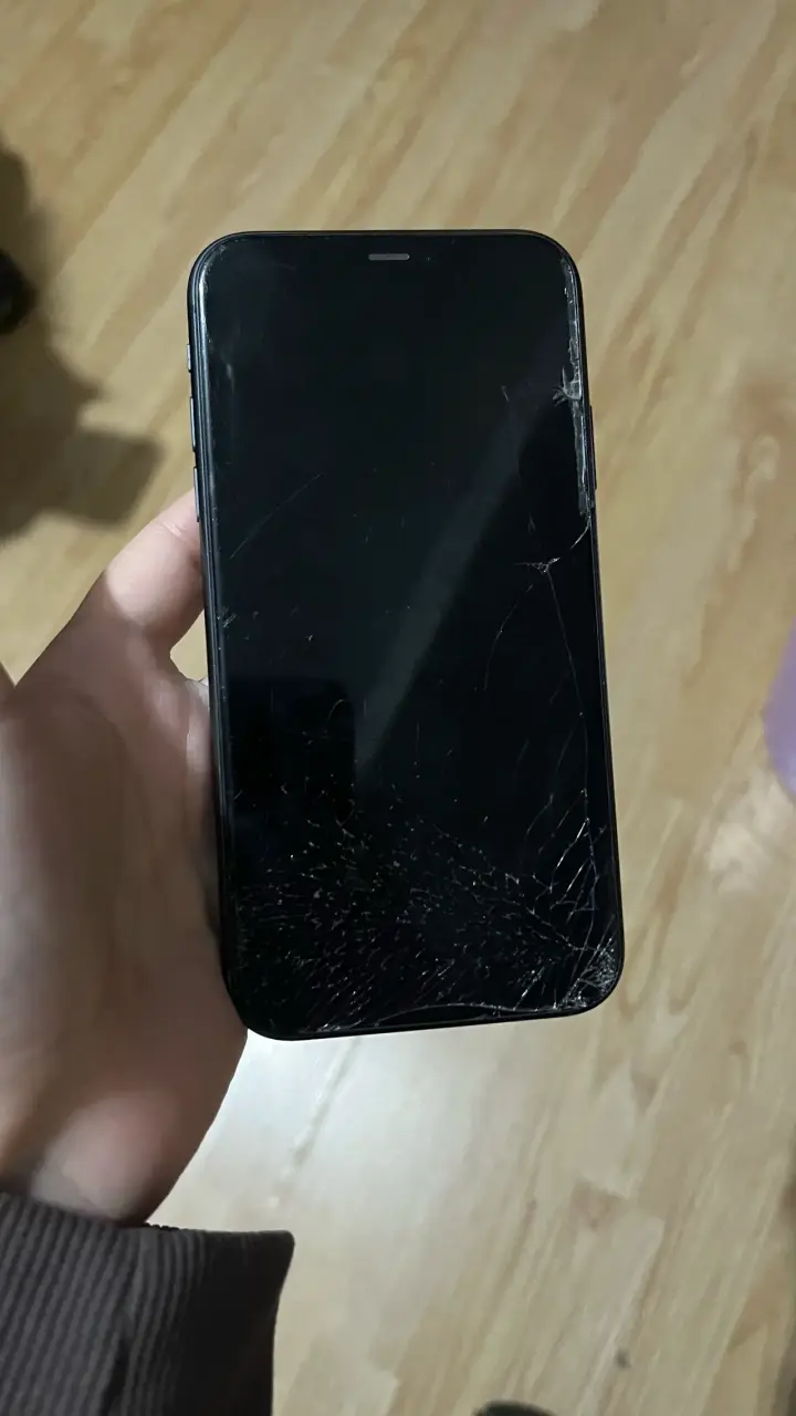 iPhone 11 para repuestos placa mala - 2