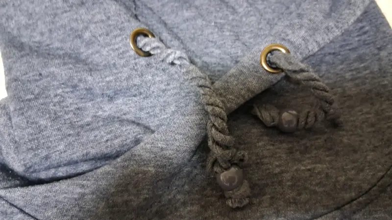 Polerón con capucha gris oscuro para hombre - 4