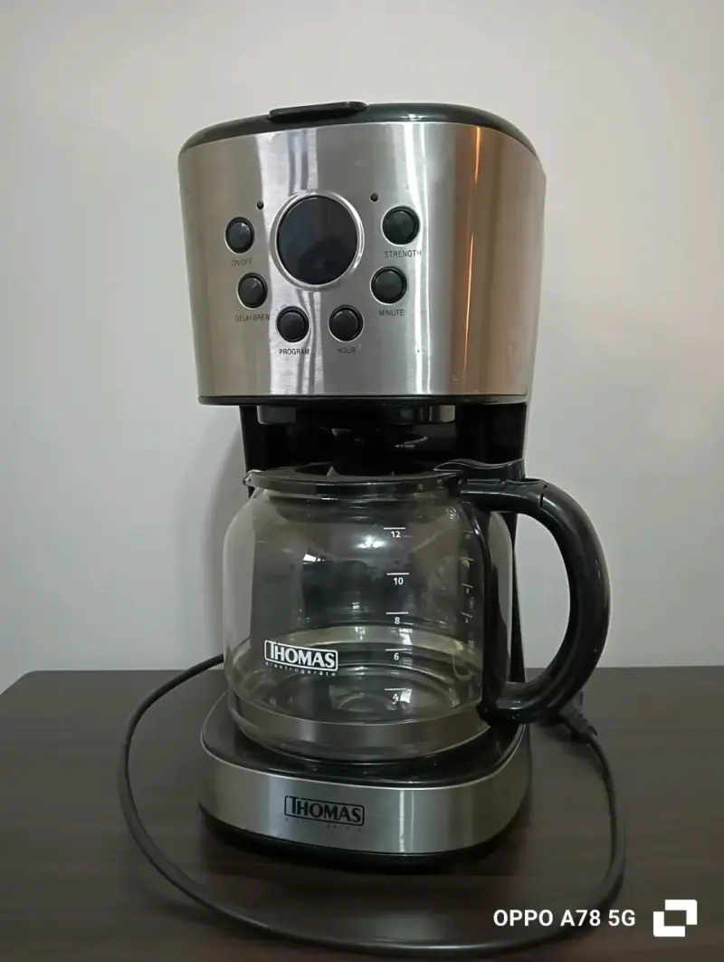 Cafetera Thomas de acero inoxidable - 2