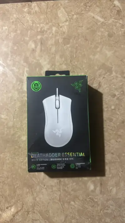Mouse Razer DeathAdder Essential Blanco - miniatura 1