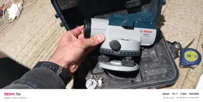Nivel óptico Bosch GOL 26 D profesional - miniatura 1
