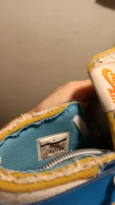 Jordan x Off-white UNC - miniatura 4