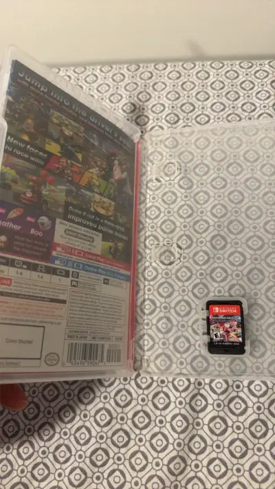 Mario Kart 8 Deluxe para Nintendo Switch - miniatura 2