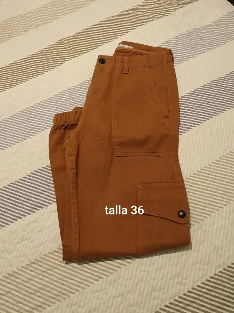 Pantalones cargo marrones talla 36 - 1