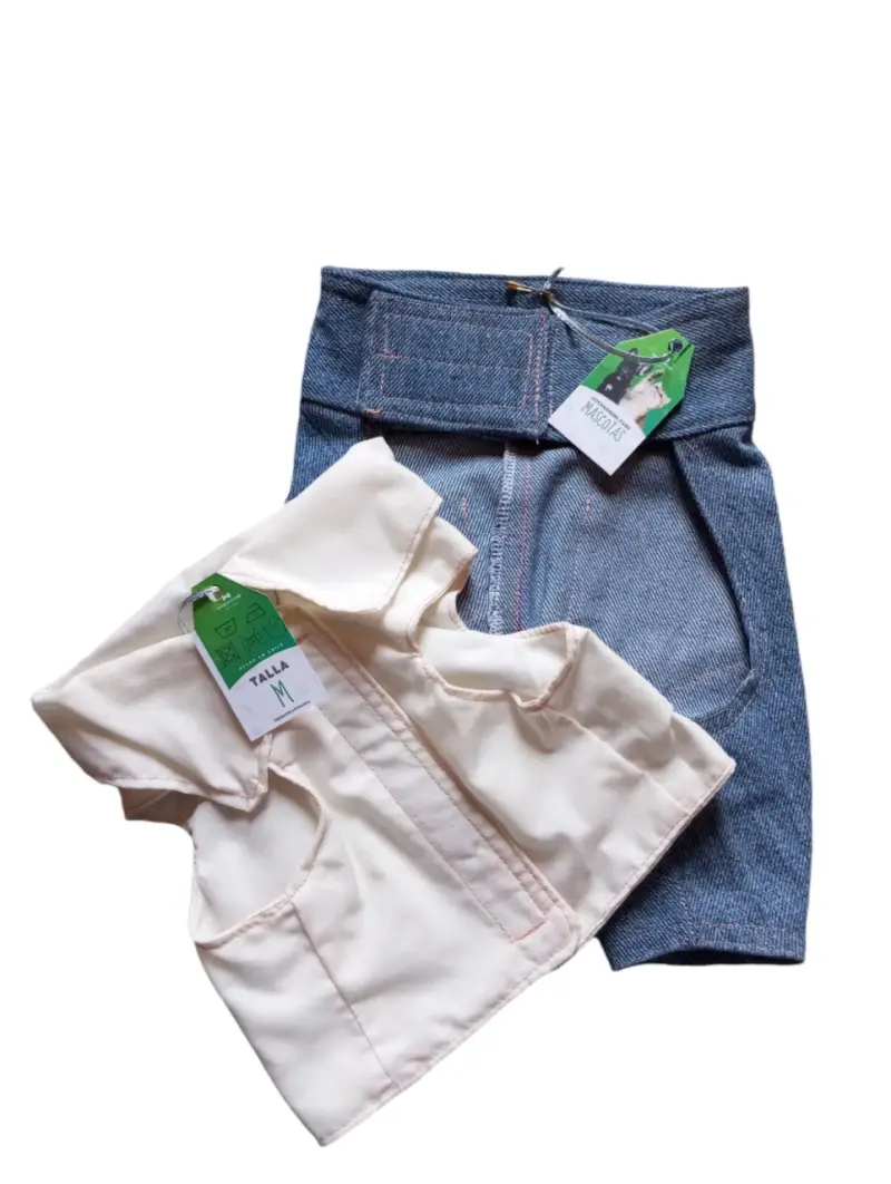 Conjunto de blusa y pantalon de mezclilla talla M - 1