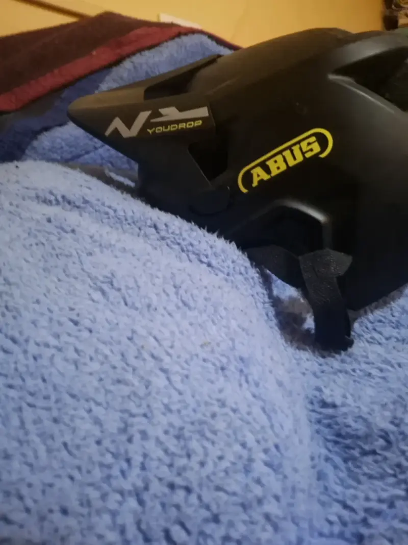 Casco de ciclismo Abus negro - 3
