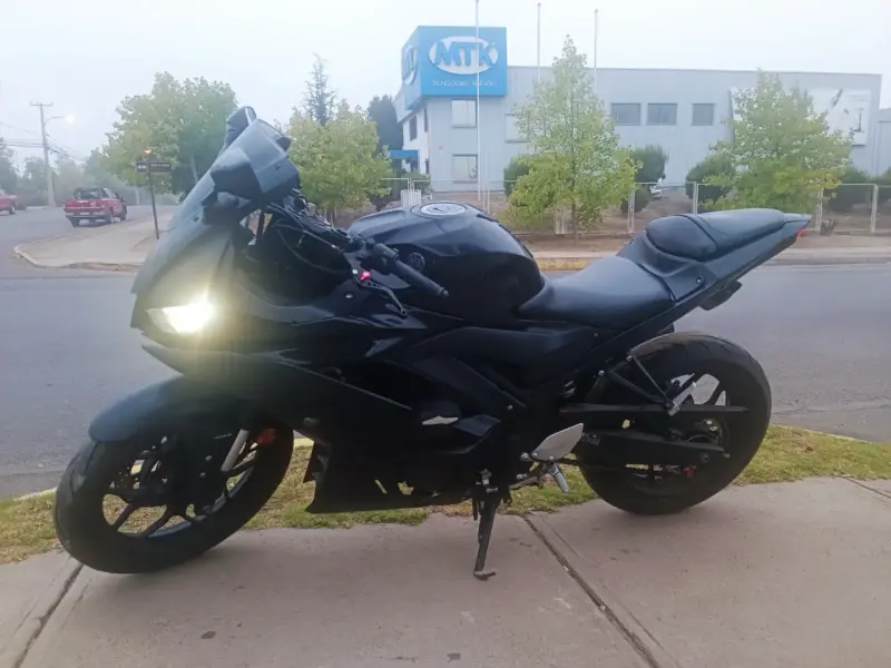 Moto Yamaha R3a 2022 - 2