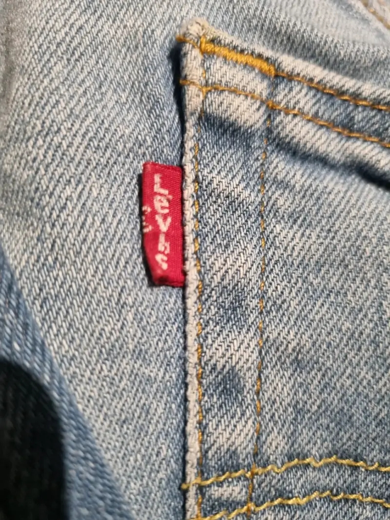 Jeans Levi's 511 34-30 sin detalles - 5