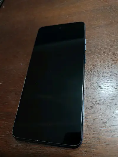 Smartphone Motorola g24 power azul en buen estado - miniatura 2