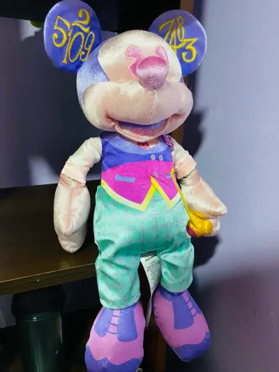 Peluche de ratón colorido con diseño único - miniatura 1
