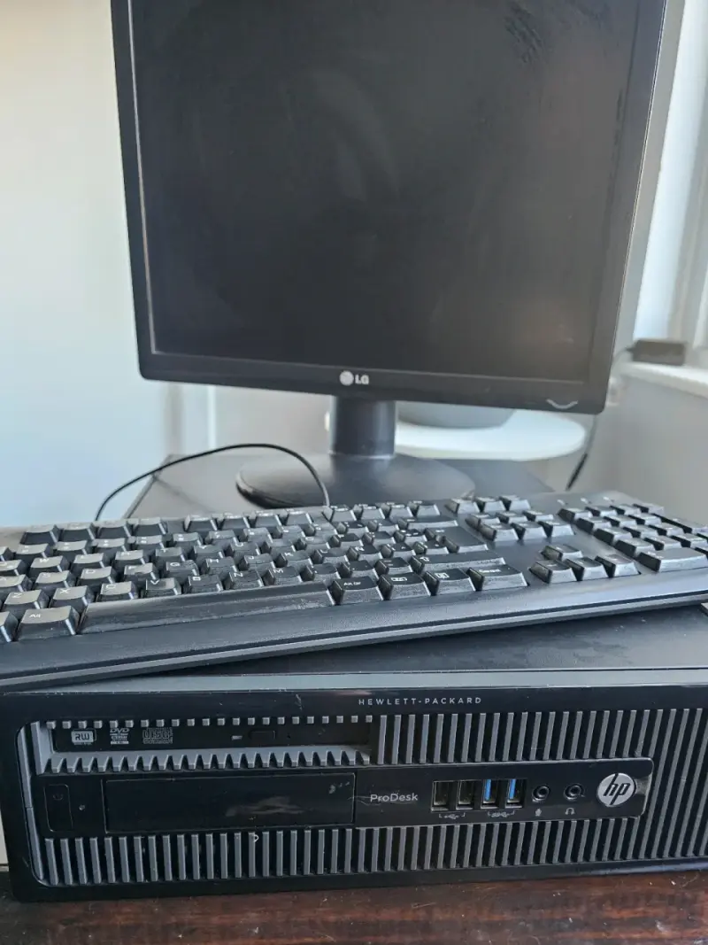 Vendo Computador de Escritorio HP ProDesk 400 G1 S - 2
