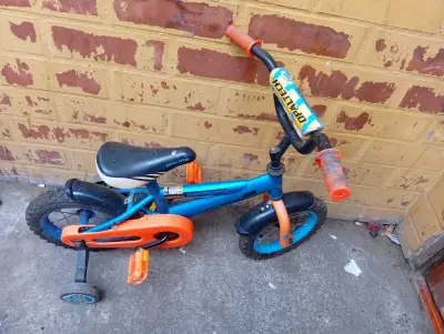 Bicicleta y scooter para niños - miniatura 3