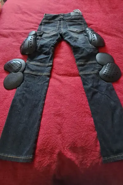 Jeans de motociclista con protecciones - miniatura 1