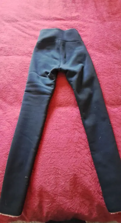 Leggings negros de mujer cómodos - miniatura 2
