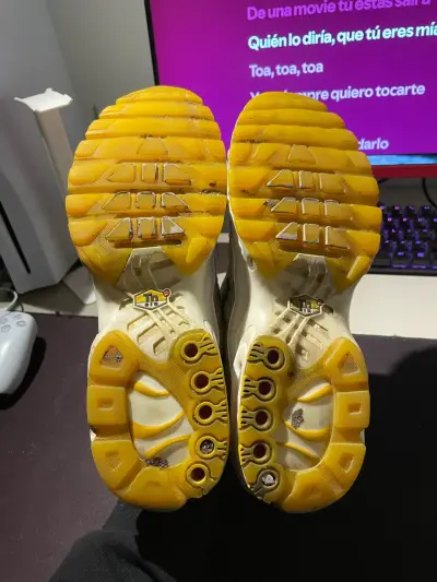 Zapatillas deportivas Nike Air blancas usadas - miniatura 5