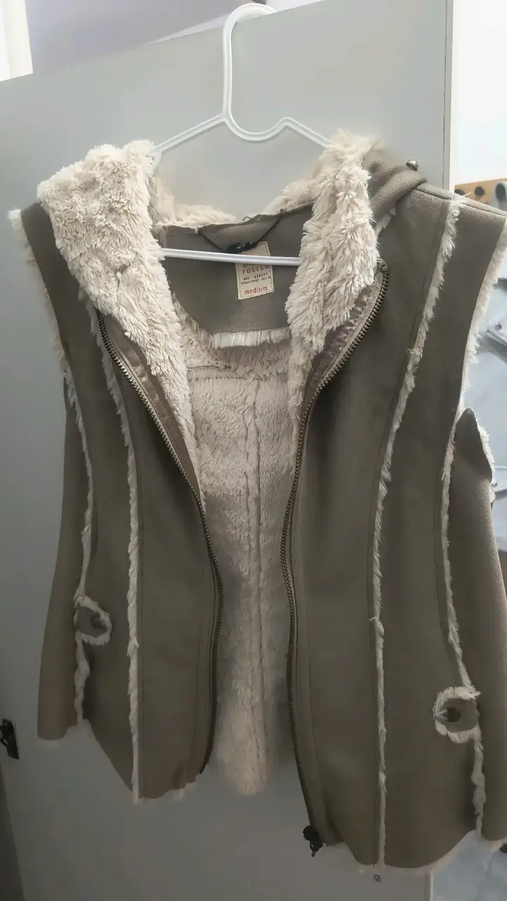 Chaqueta acolchada negra con forro térmico - 2