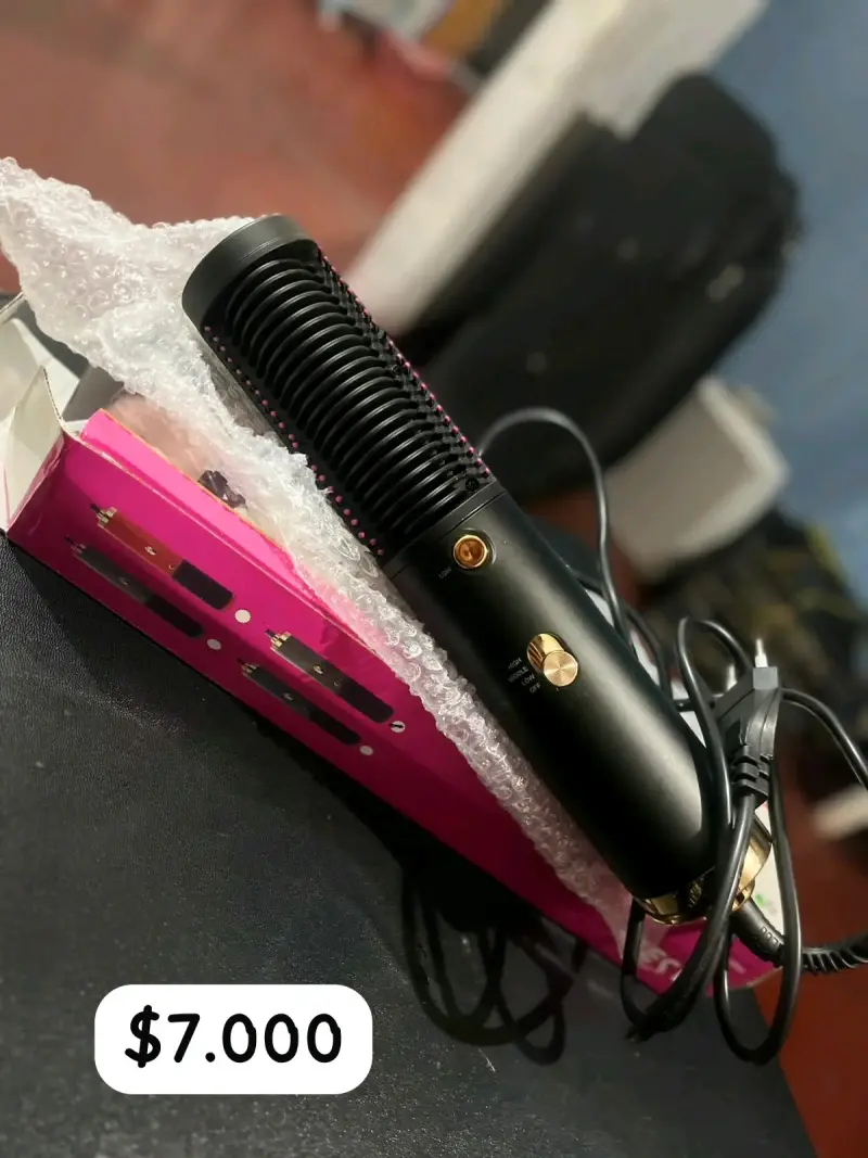Cepillo alisador de cabello eléctrico