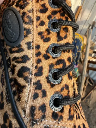 Zapatos Dr. Martens Buzz Hair-on Leopard - miniatura 5