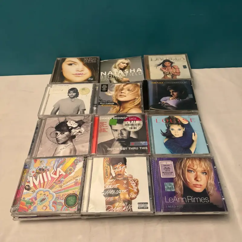 Colección de CDs de música pop variada - 6