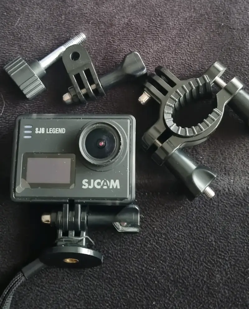 Cámara de acción SJCAM SJ6 Legend con accesorios