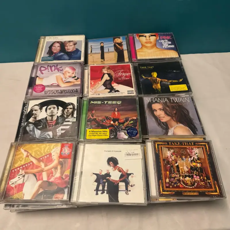 Colección de CDs de música variada - 3