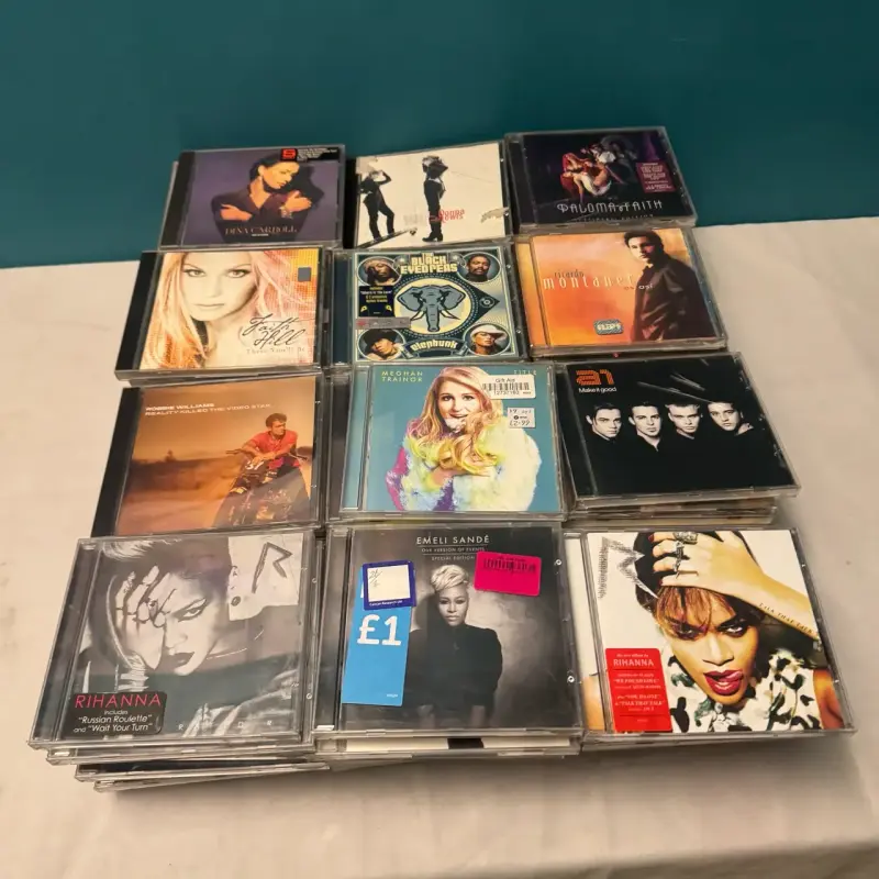 Colección de CDs de música variada - 5