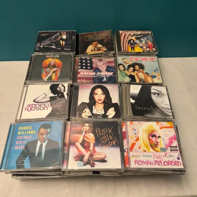 Colección de CDs de música pop y rock - 2